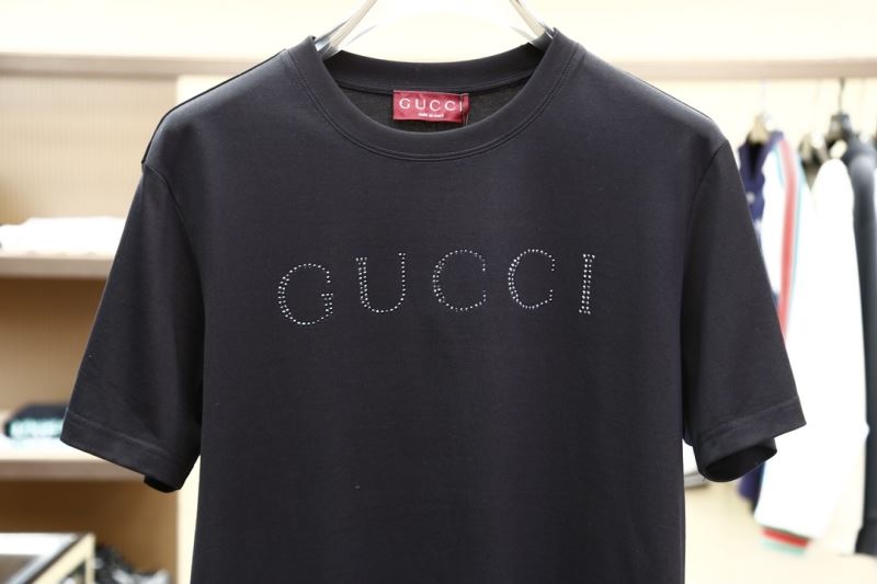 Gucci Sweaters